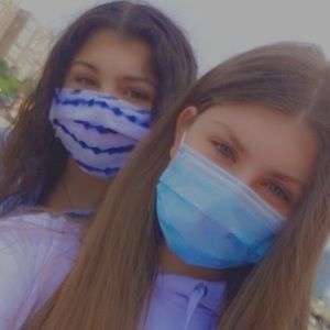 Meet your Posher, Esmeralda